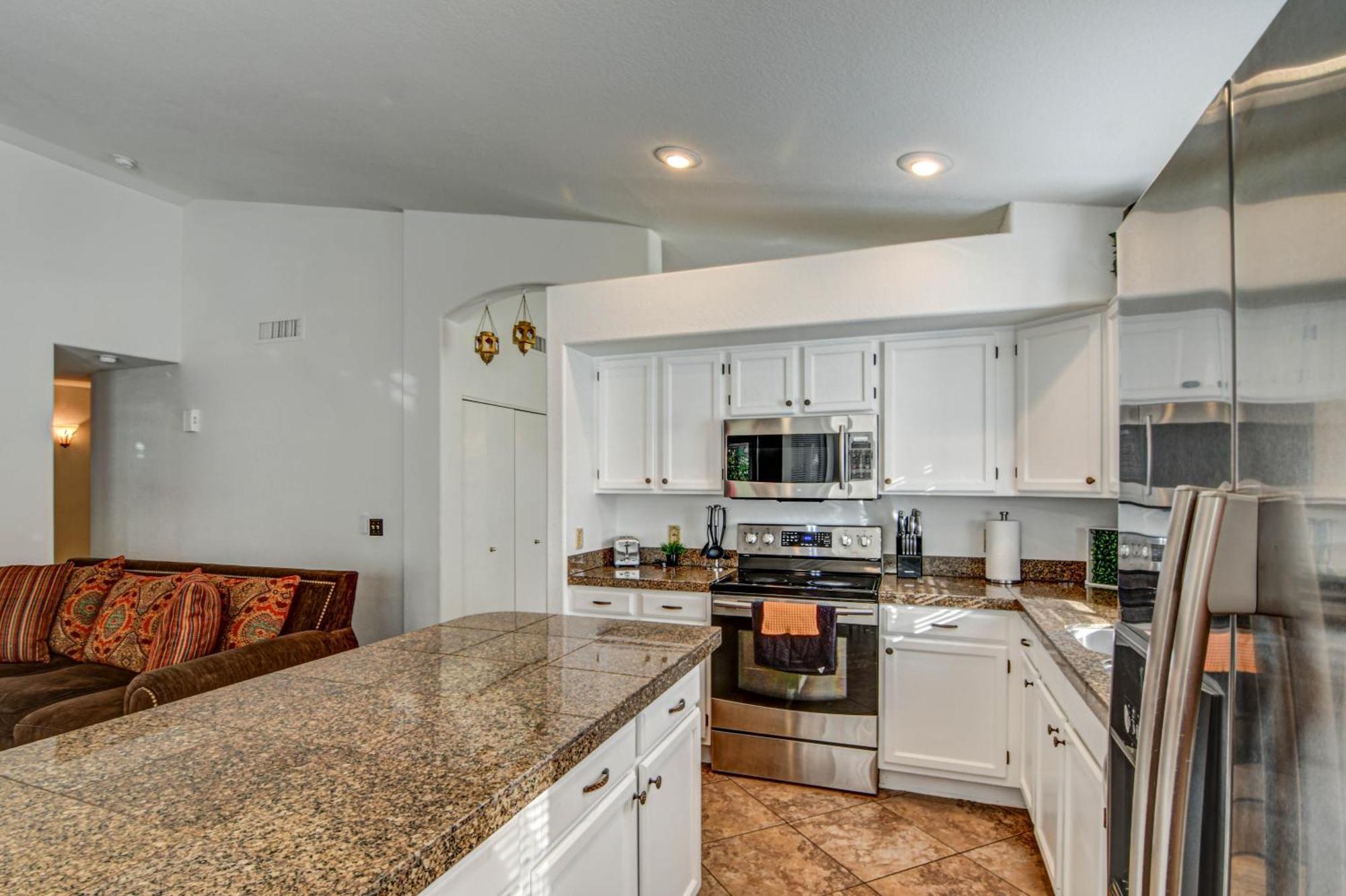Route 66 Oasis In Downtown Gilbert With Heated Pool & Mini Golf Villa Exteriör bild