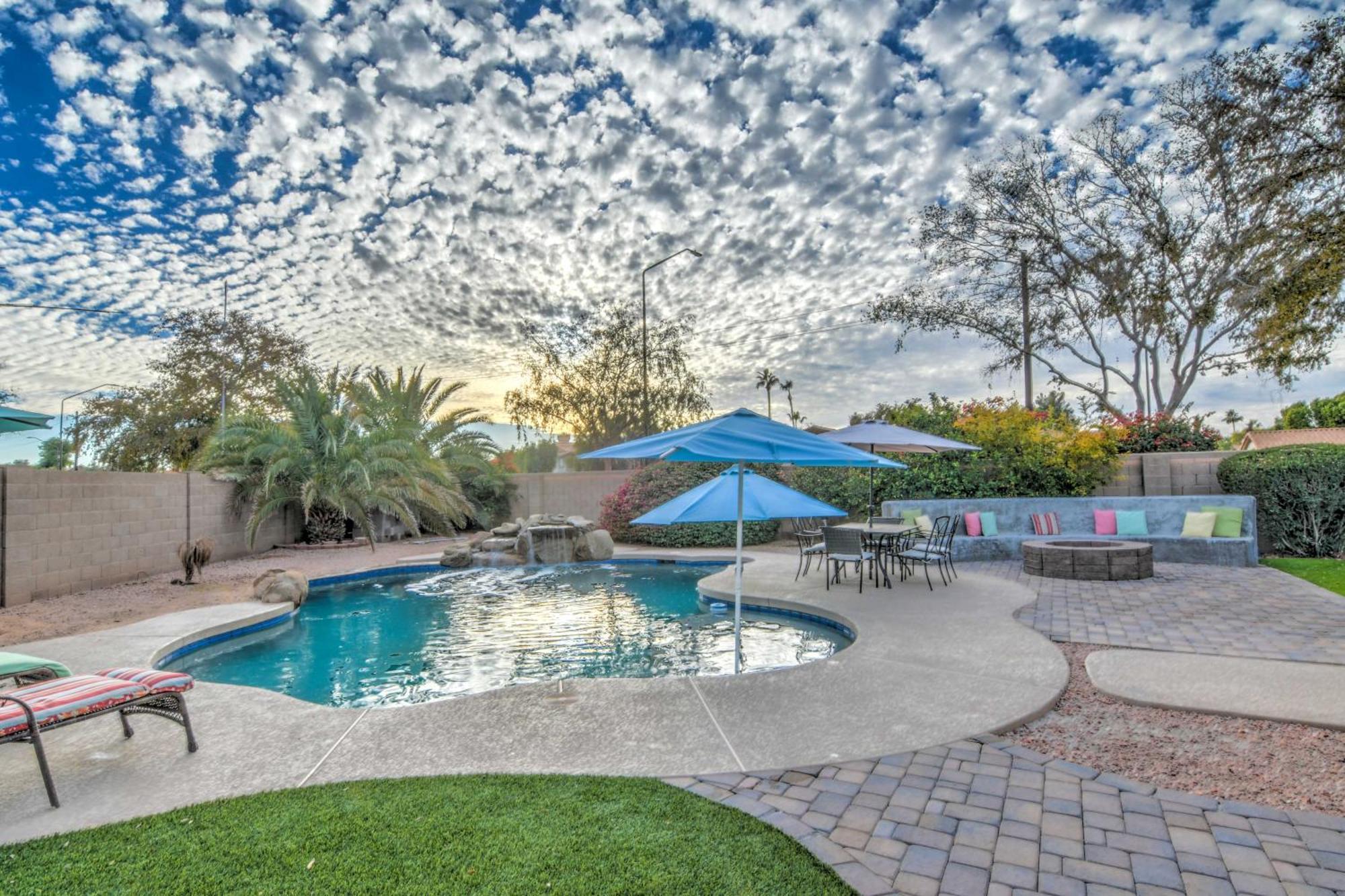 Route 66 Oasis In Downtown Gilbert With Heated Pool & Mini Golf Villa Exteriör bild