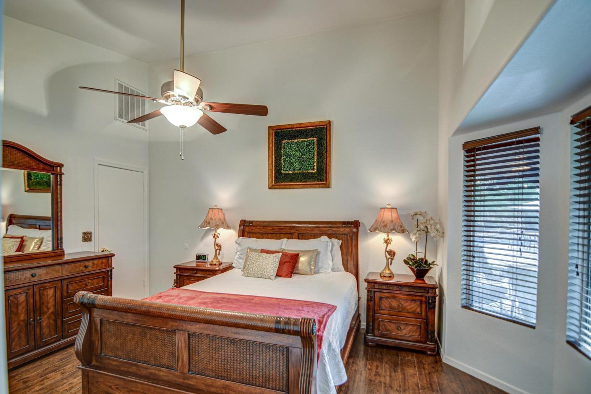 Route 66 Oasis In Downtown Gilbert With Heated Pool & Mini Golf Villa Exteriör bild